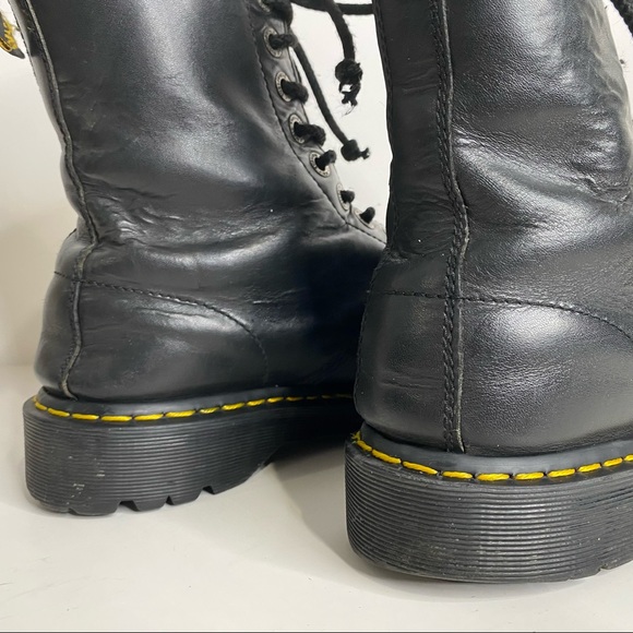 Dr Martens 10966 Steel Toe Cap Combat Boots Black Leather 10 Eye Lace Up Punk 11 - Picture 12 of 16